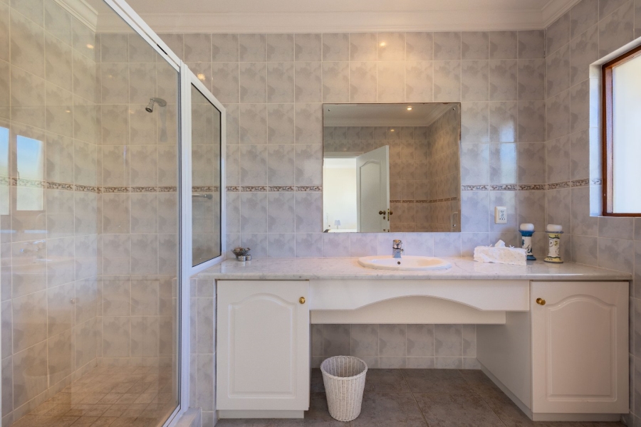 4 Bedroom Property for Sale in Lower Robberg Western Cape
